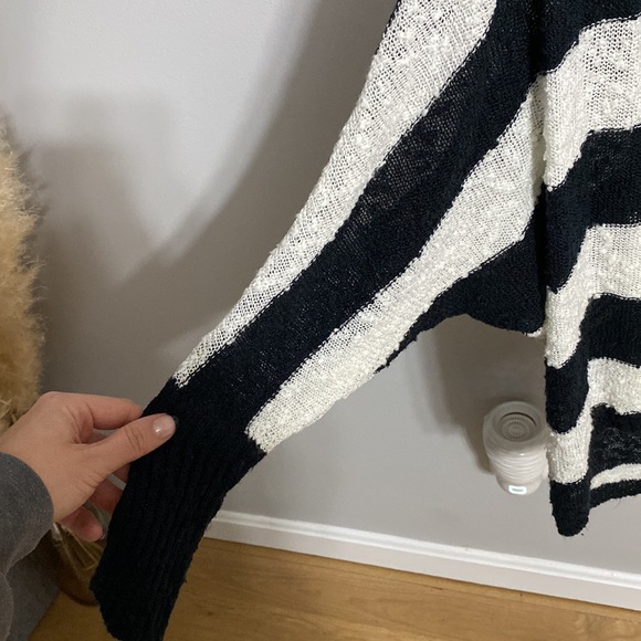 Sweater - Picture 3 of 3